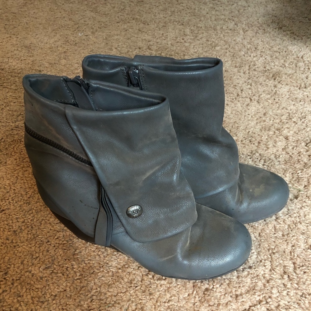 Blowfish booties